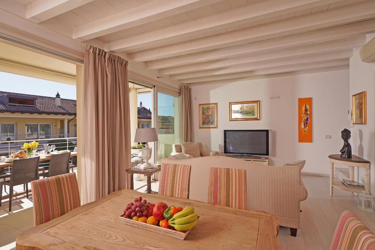Appartamento Gardagate - Residenza Caesar 'Benaco' Sirmione Esterno foto