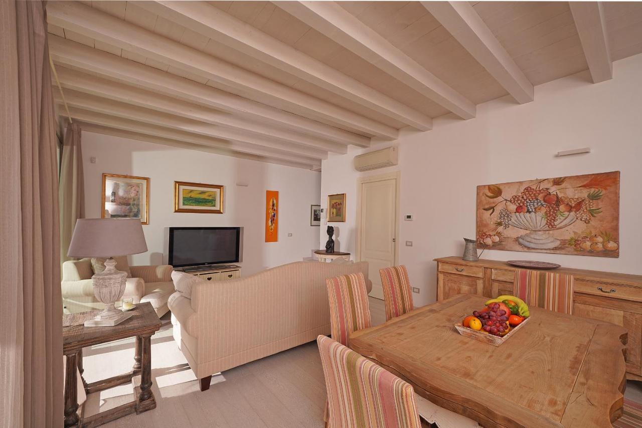 Appartamento Gardagate - Residenza Caesar 'Benaco' Sirmione Esterno foto