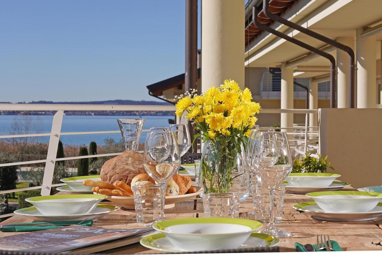 Appartamento Gardagate - Residenza Caesar 'Benaco' Sirmione Esterno foto