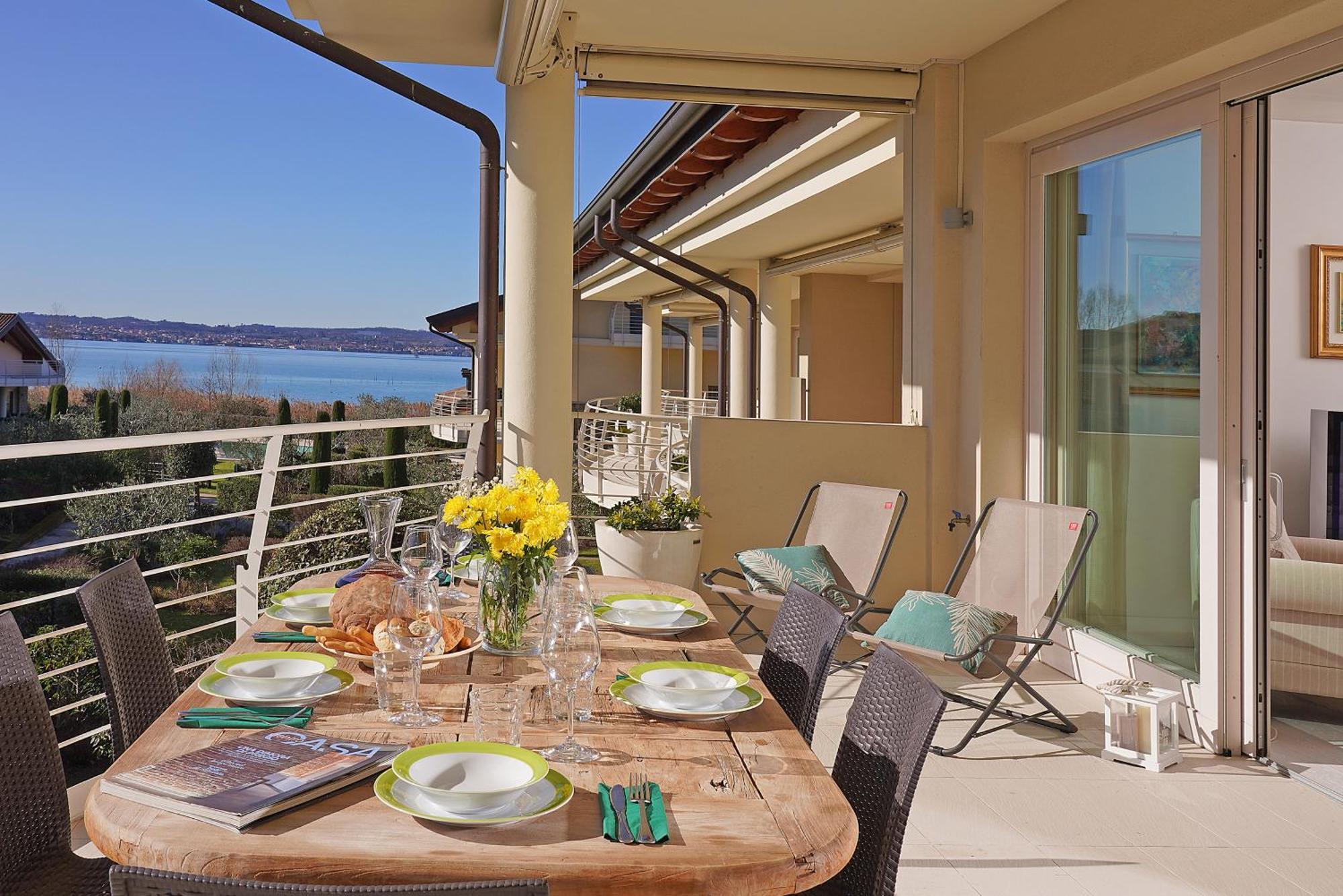 Appartamento Gardagate - Residenza Caesar 'Benaco' Sirmione Esterno foto